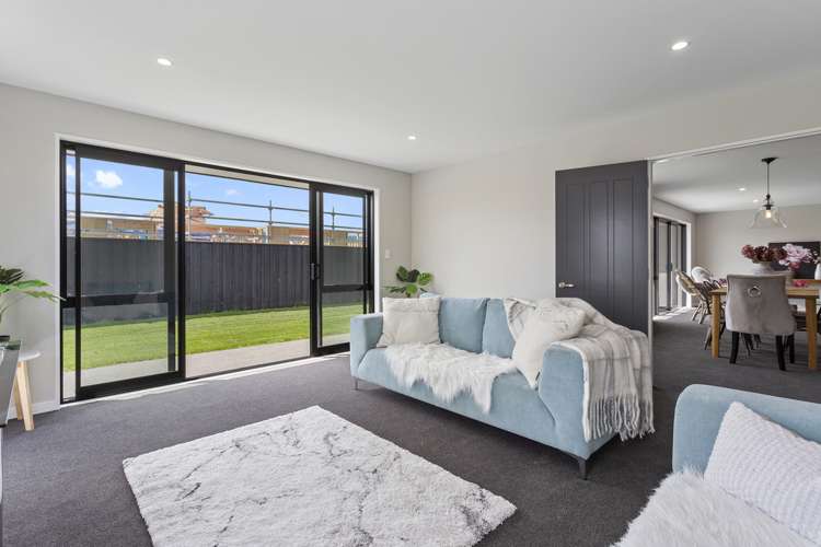 9 Merino Crescent Amberley_4