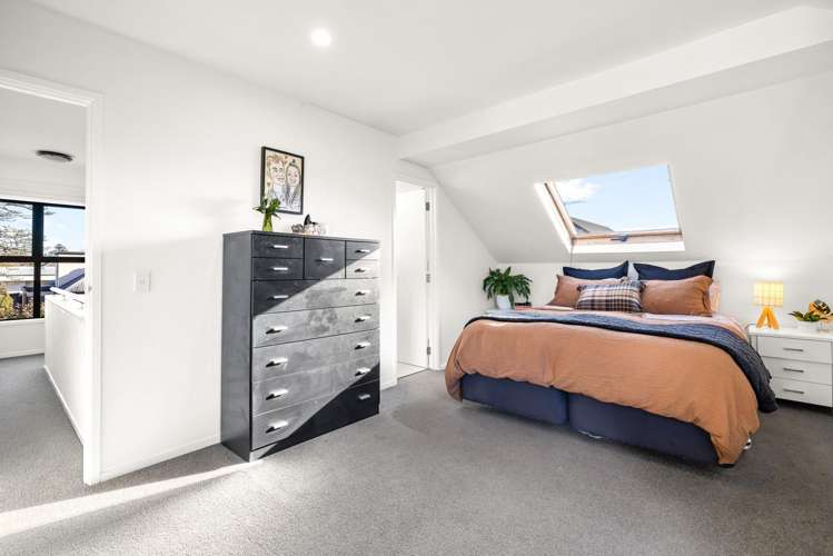 2 Royal Elm Lane Bryndwr_6