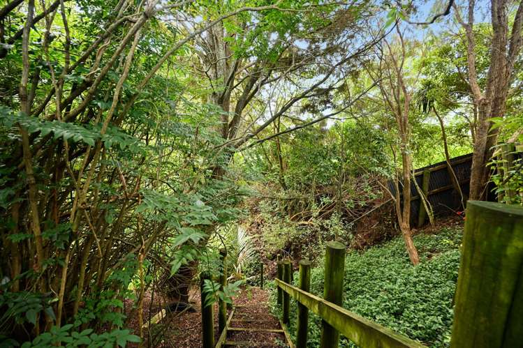 27 Greta Street Glenview_22