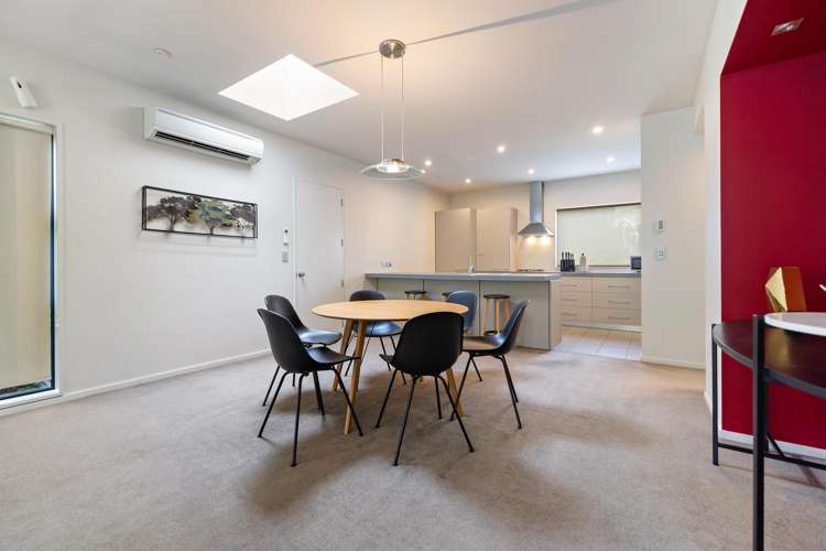 8 Hallenstein Street Queenstown_6