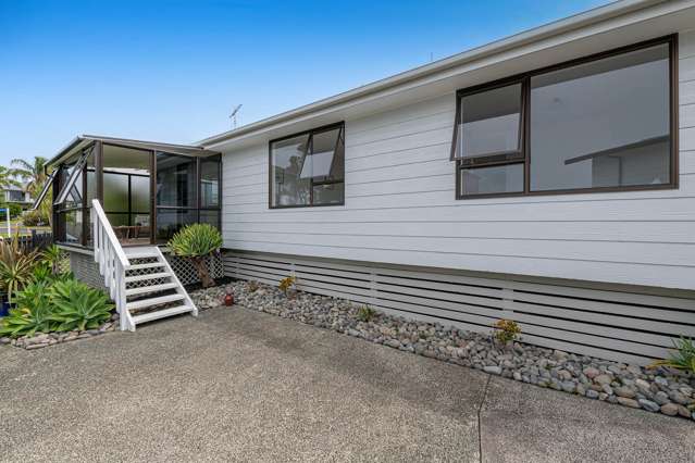 7 Kauri Crescent Snells Beach_3