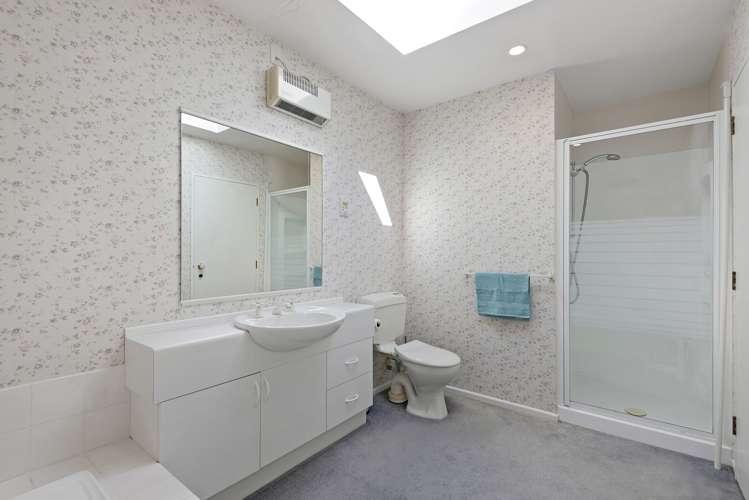 100 School Road Yaldhurst_15