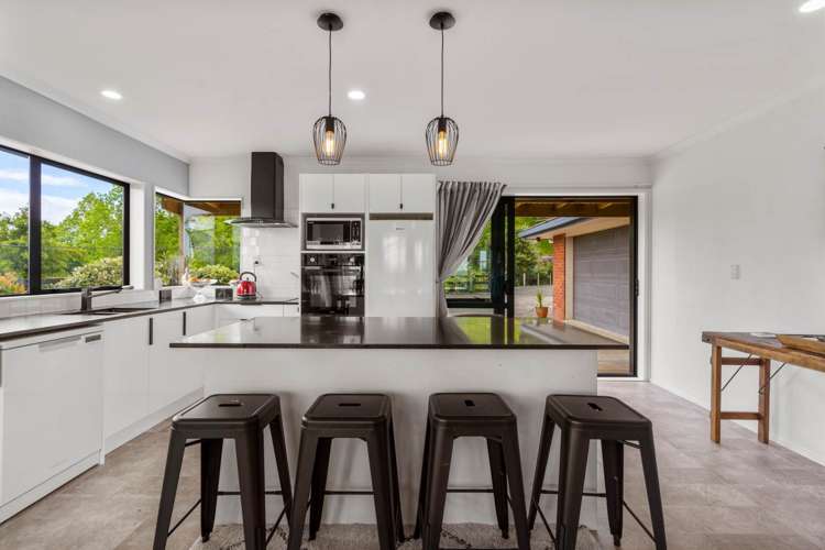 251 Drury Hills Road Drury_15