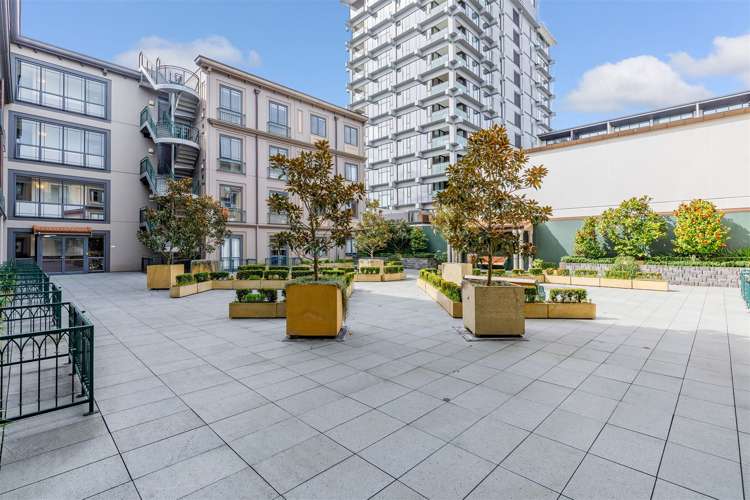 210/184 Symonds Street Eden Terrace_1