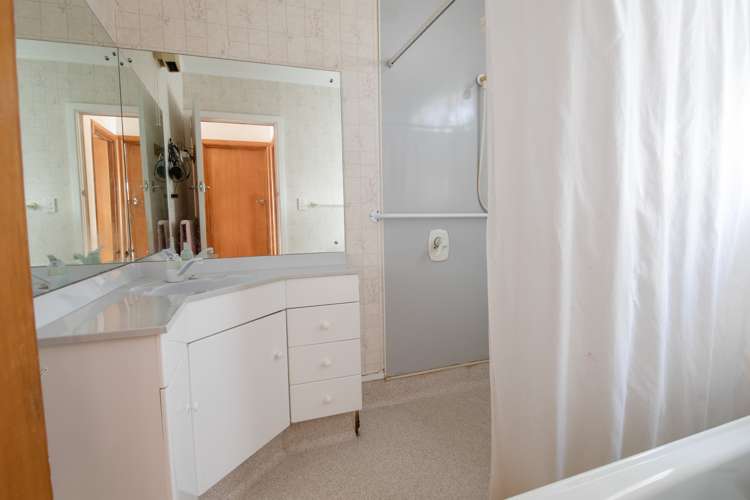 4 Balmoral Street Taradale_8