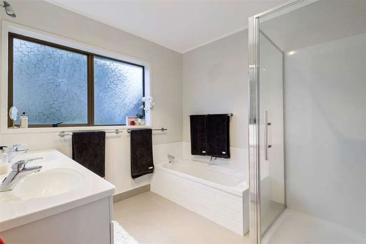 64 Newhaven Terrace Mairangi Bay_8