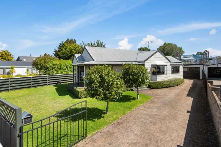 54 Strathmore Street Matua_0