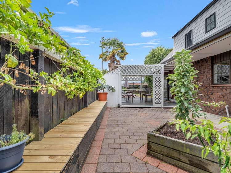 14 Hikurangi Street Whakatane_17