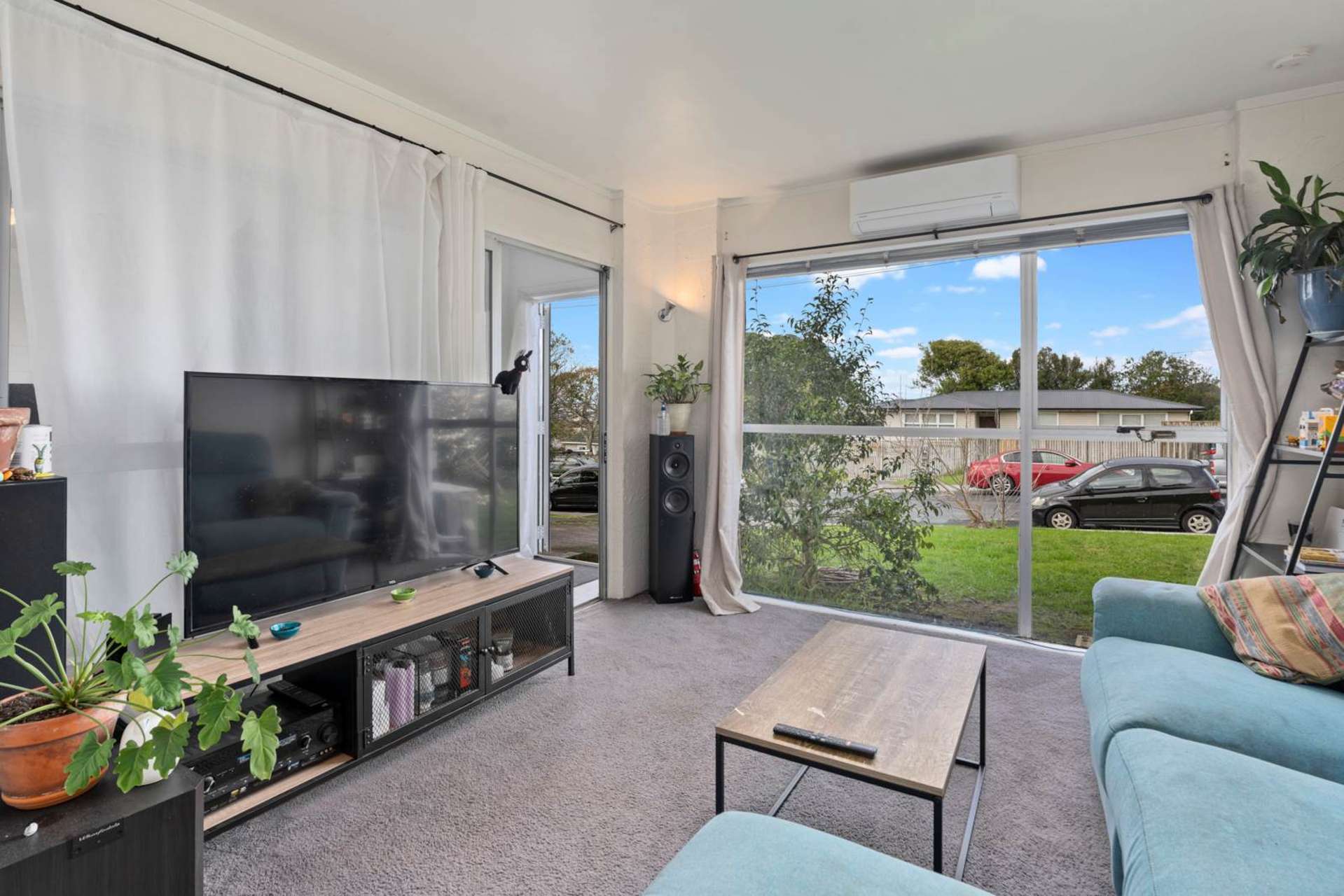 2/2 Bruce Road Glenfield_0