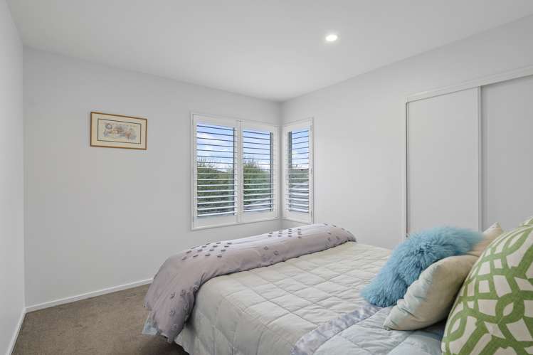 132 Lake Terrace Road Burwood_17