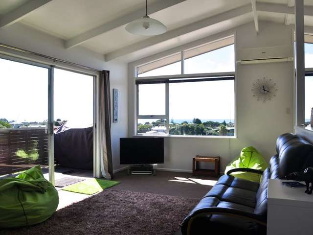 56 The Crescent Waihi Beach_3