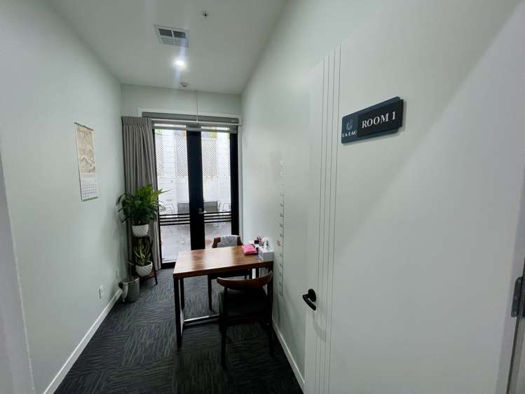 13 - 15 Bute Road Browns Bay_5