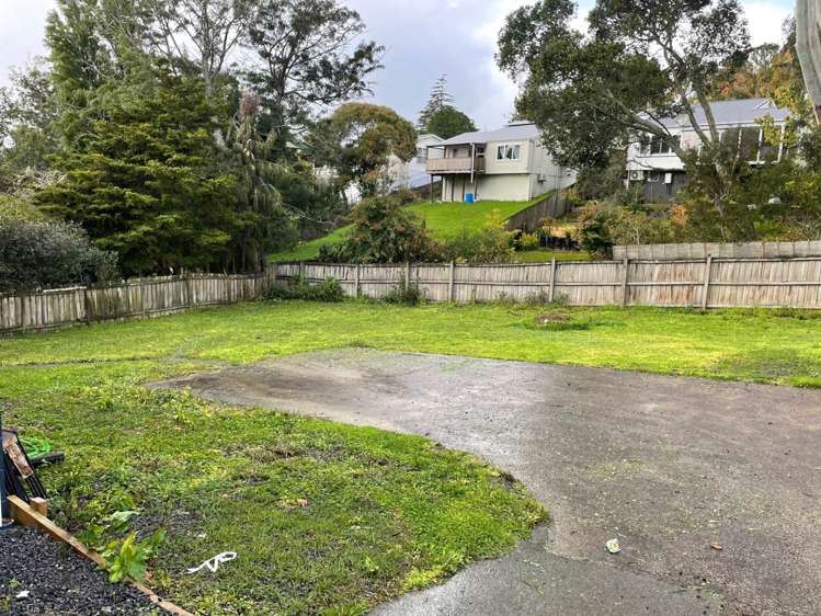 9 Lysander Crescent Beach Haven_8