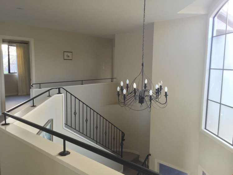 8 Villa Court Eastern Beach_8