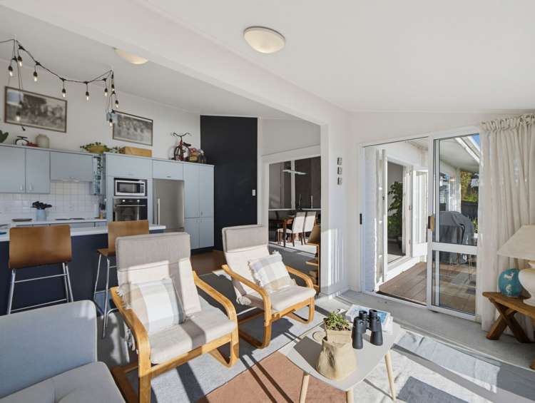 1/35 Ranui Crescent Diamond Harbour_12