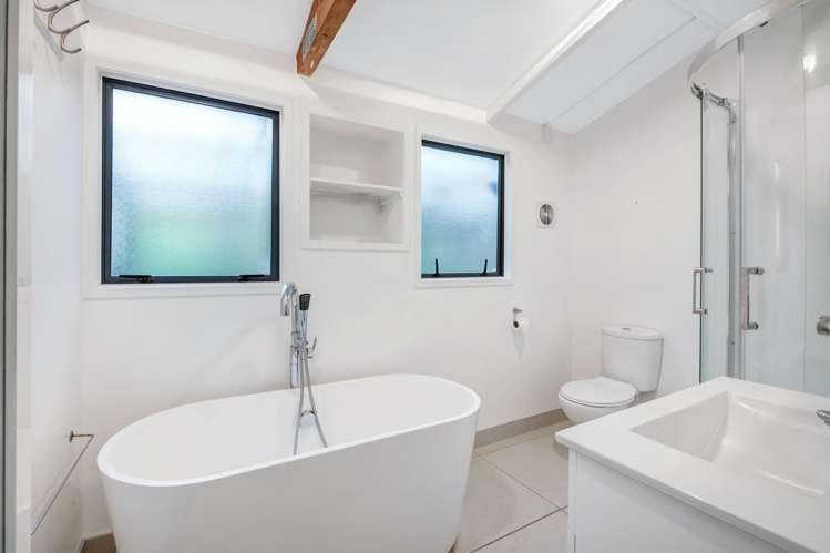 48 Lenzen Road Puhoi_13