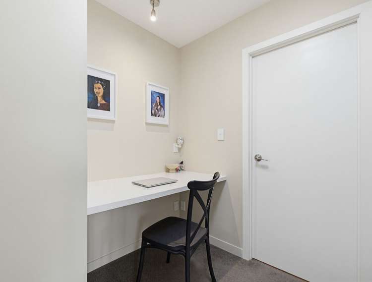 3b Phillip Street Victoria_19