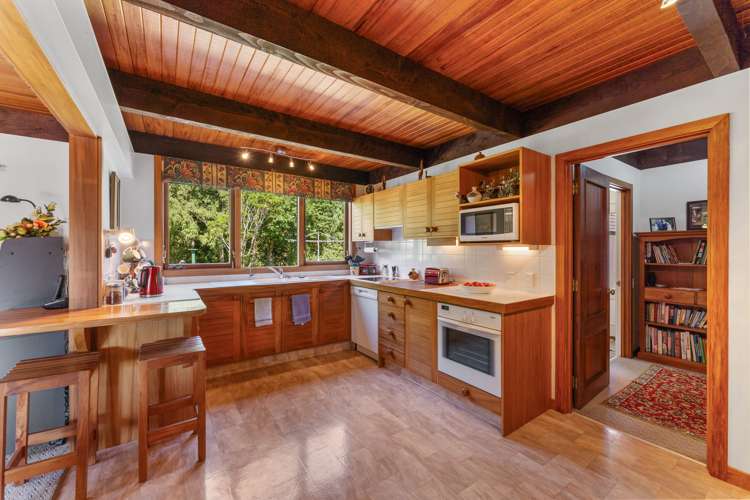 14 Hamerton Street Naenae_9