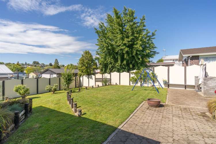 47 Rodney Street Nawton_13