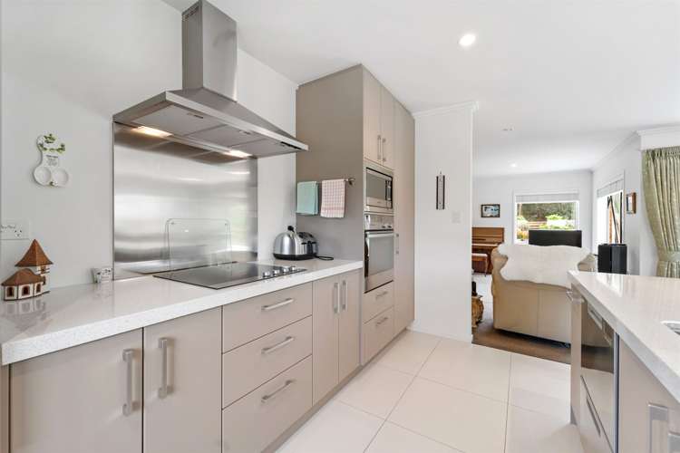 100 Ferry Road Arkles Bay_8