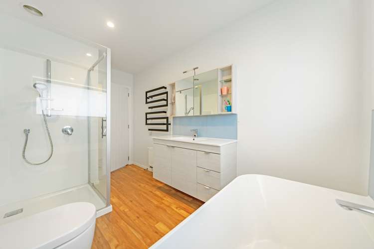 5 Don Griffin Grove Trentham_22