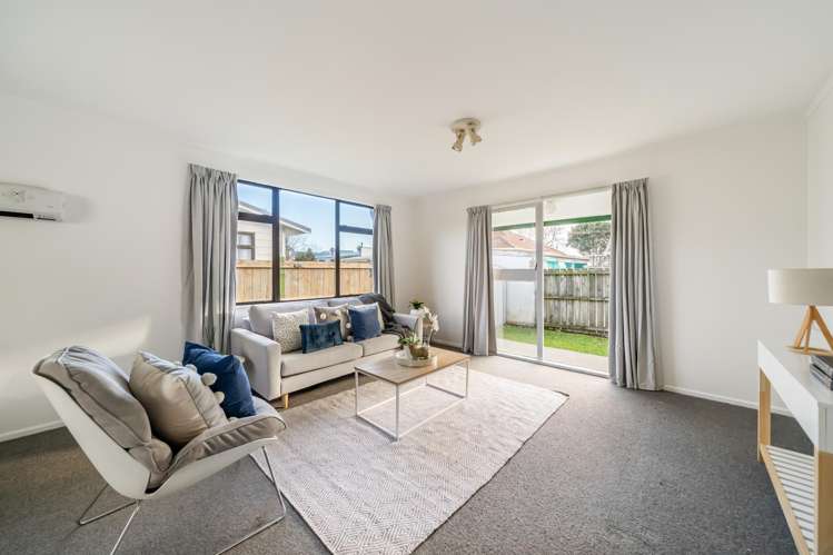 193a Whites Line East Waiwhetu_1