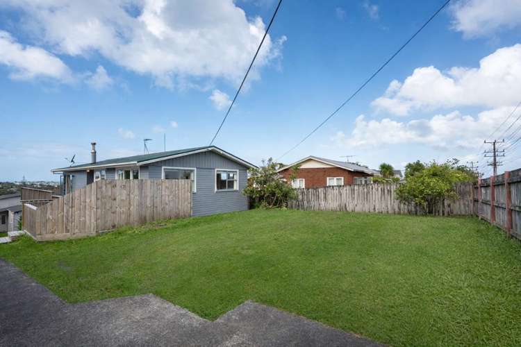 897 East Coast Road Northcross_26