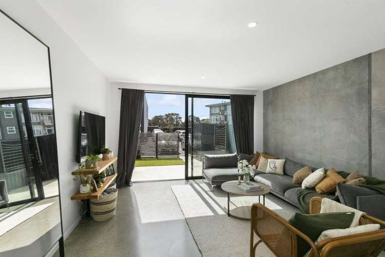  B/439 Jackson Street Petone_3