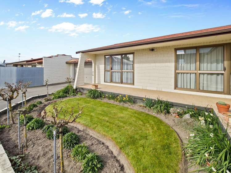2/282 Tancred Street Ashburton_15