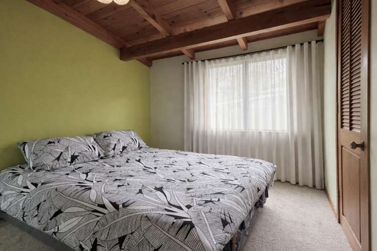 142 Takahe Road/ 2 Kaka St Ahipara_17