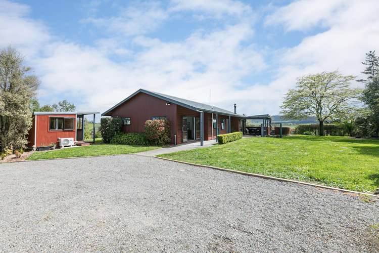 279 Elsthorpe Road Otane_24