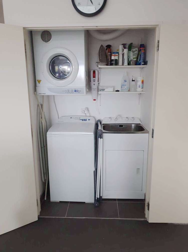 B402/525 East Coast Road Browns Bay_11