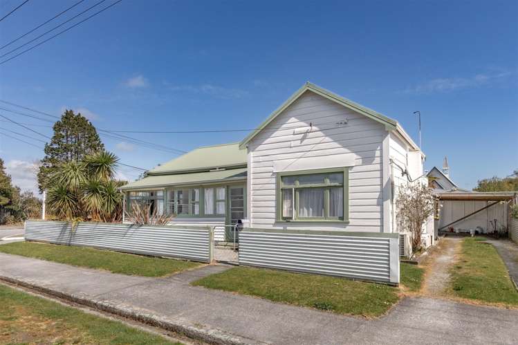 66a and b Peel Street Westport_8