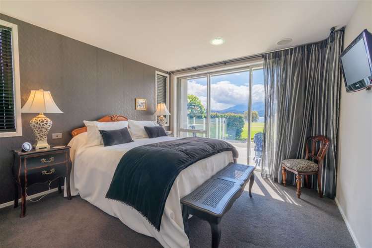 140 Howden Street Te Anau_17