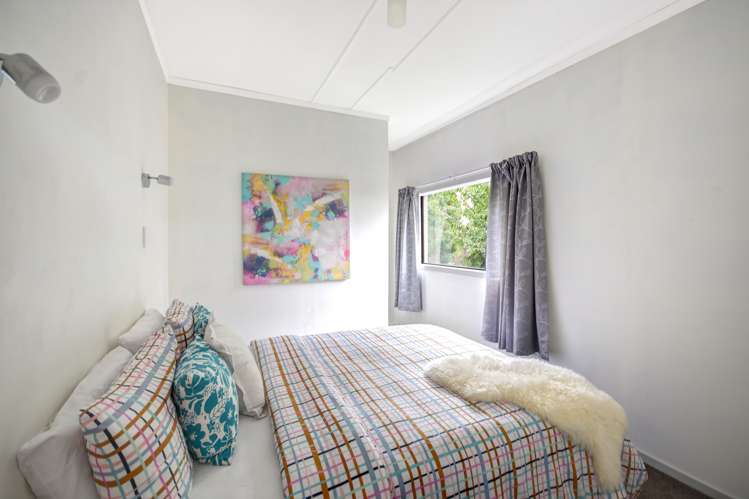 2 Church Hill Road Green Island_15