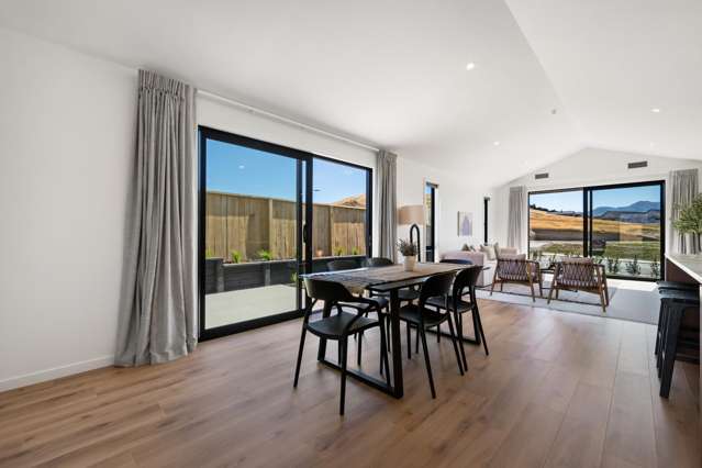 9 Stonehenge Road Wanaka_3