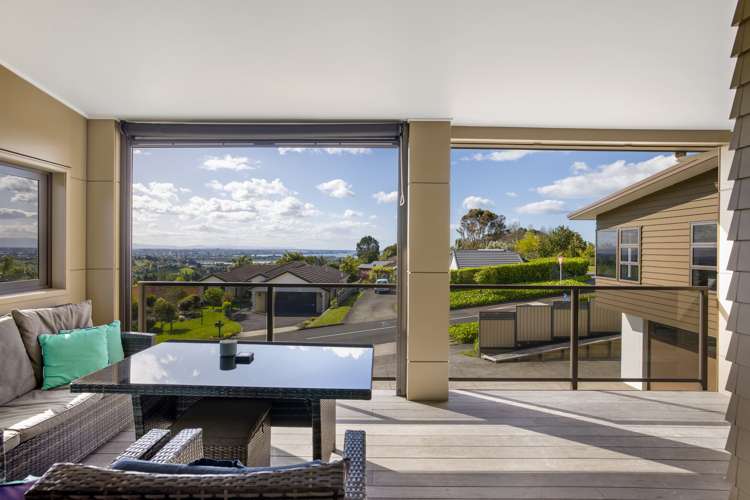 1 Holcombrooke Lane Welcome Bay_9