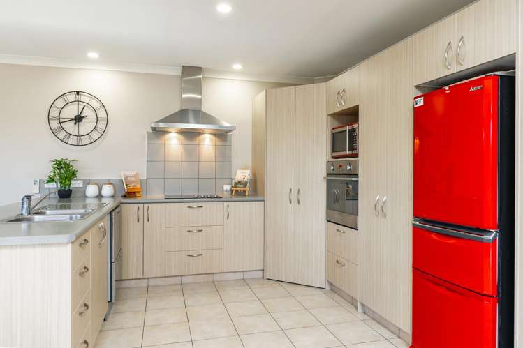 10 Balmoral Mews Springlands_17