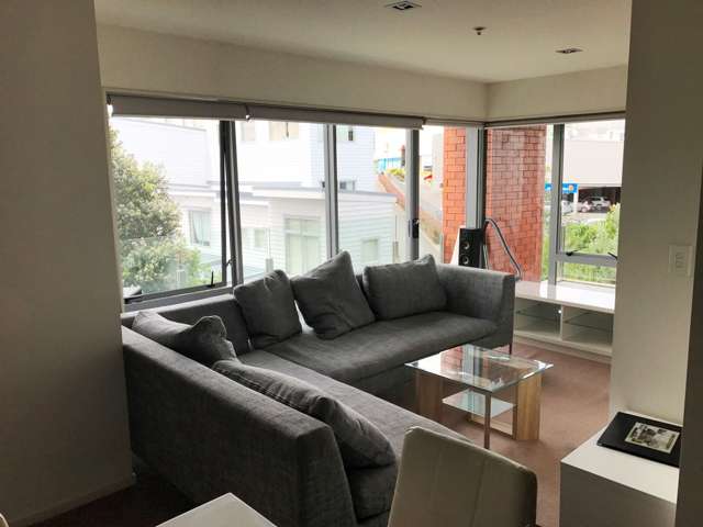 214/4 Wagener Place Mount Albert_1