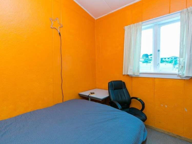 20 Luxford Street Berhampore_9