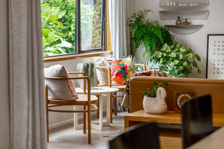 892 Beach Road Torbay_23