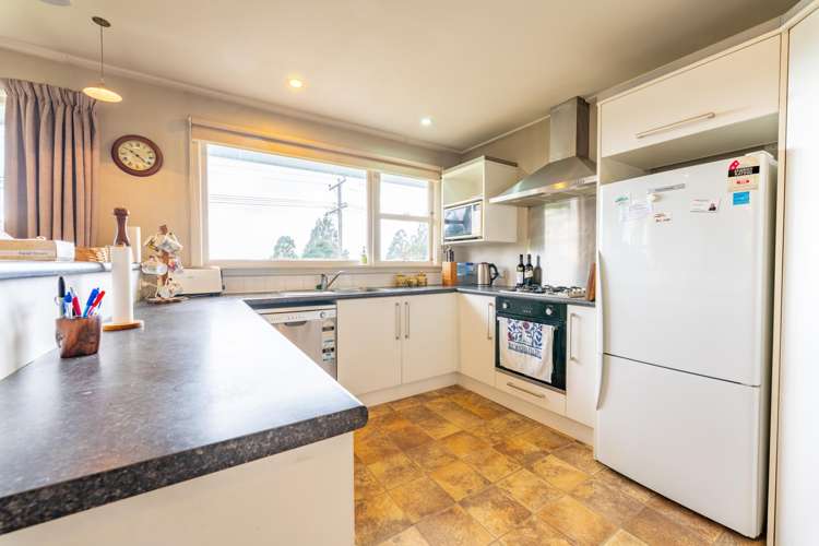 78 Weston Road Weston_5