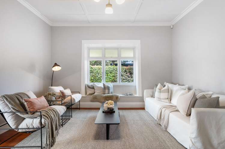 88 Lloyd Avenue Mount Albert_3