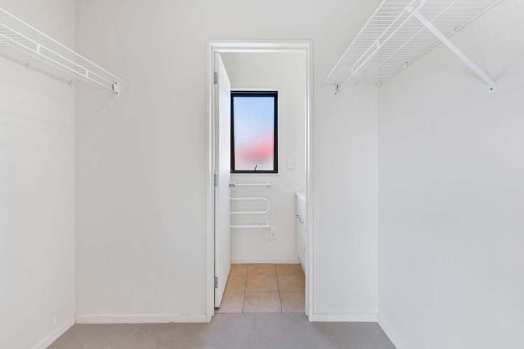 4/42 Fields Parade Oteha_9