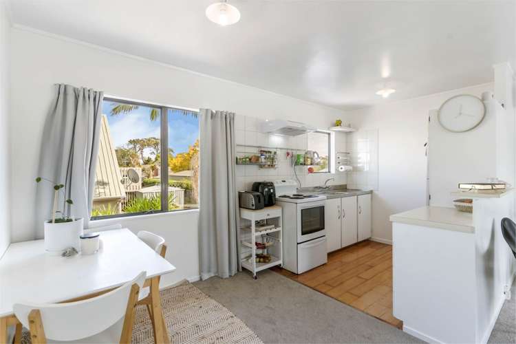 2/37 Mcleod Road Manurewa_6