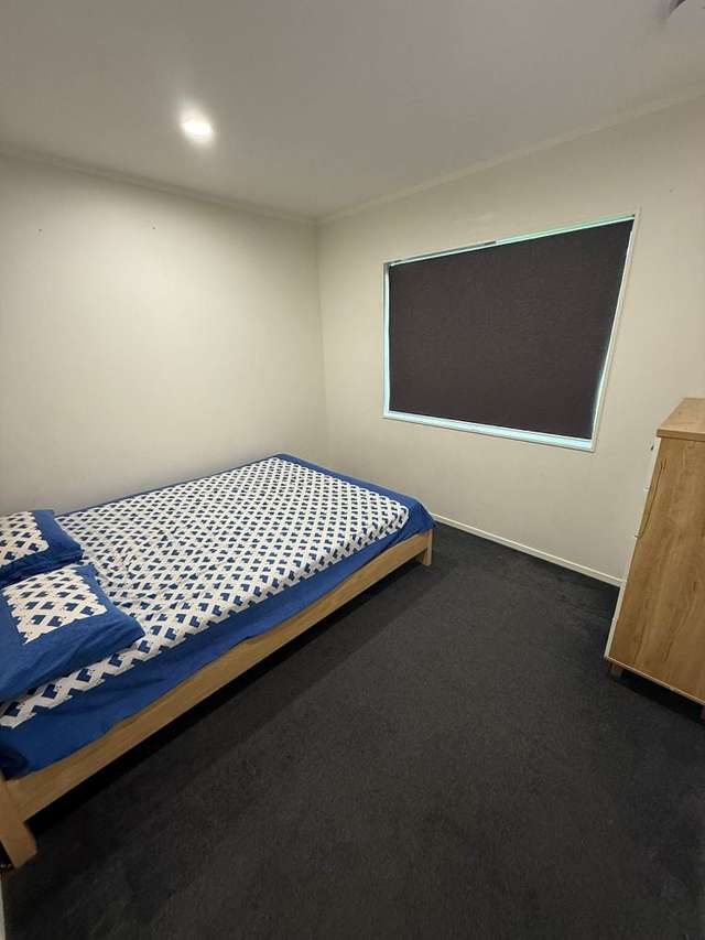 2 Faram Place Massey_2