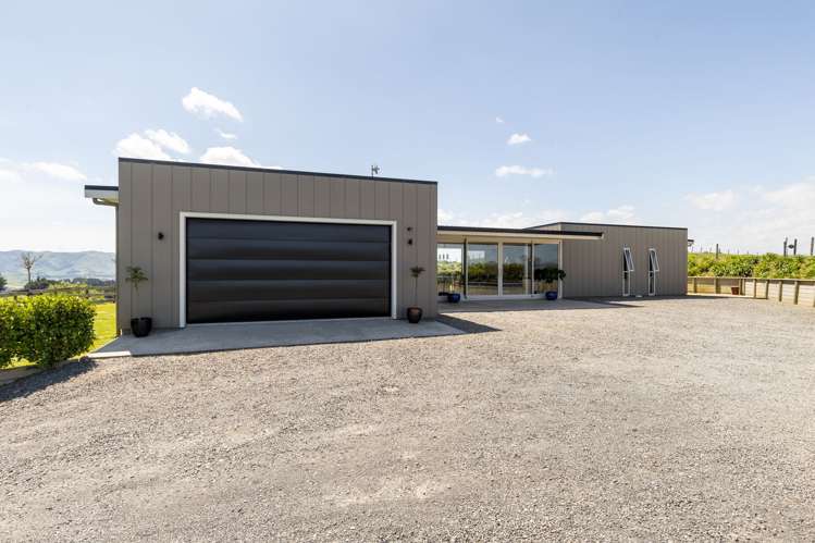 613 Ridge Road North Pahiatua_31