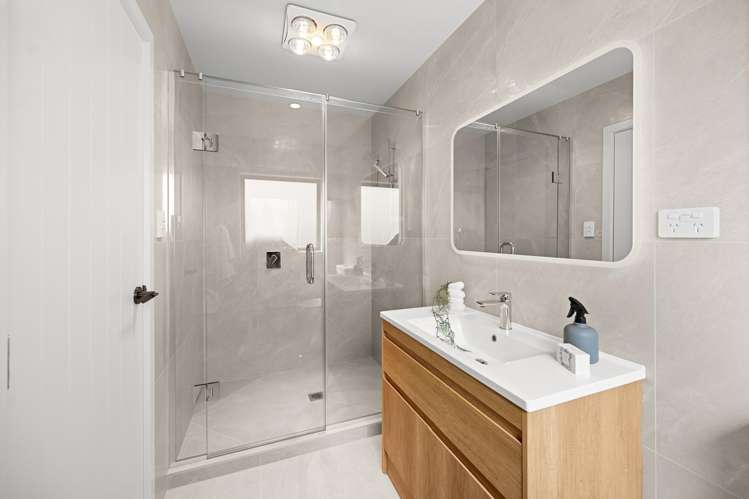 70 Overton Street Rototuna North_14