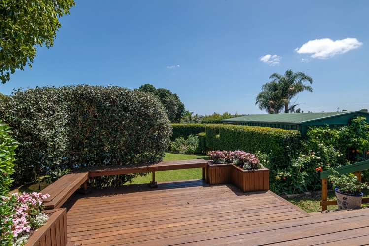 173 Lake Road Belmont_31