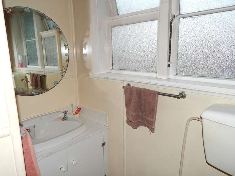 38 Fonblanque Street Westport_10